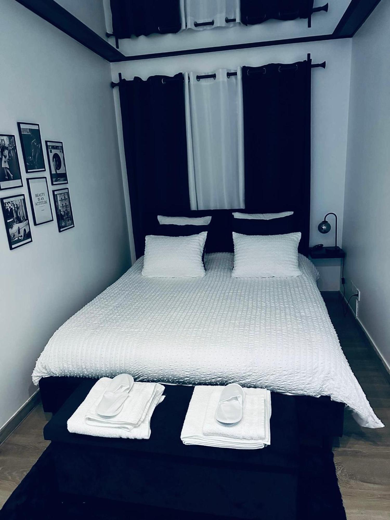Dima Suite Jacuzzi Privatif ヴデーヌ エクステリア 写真