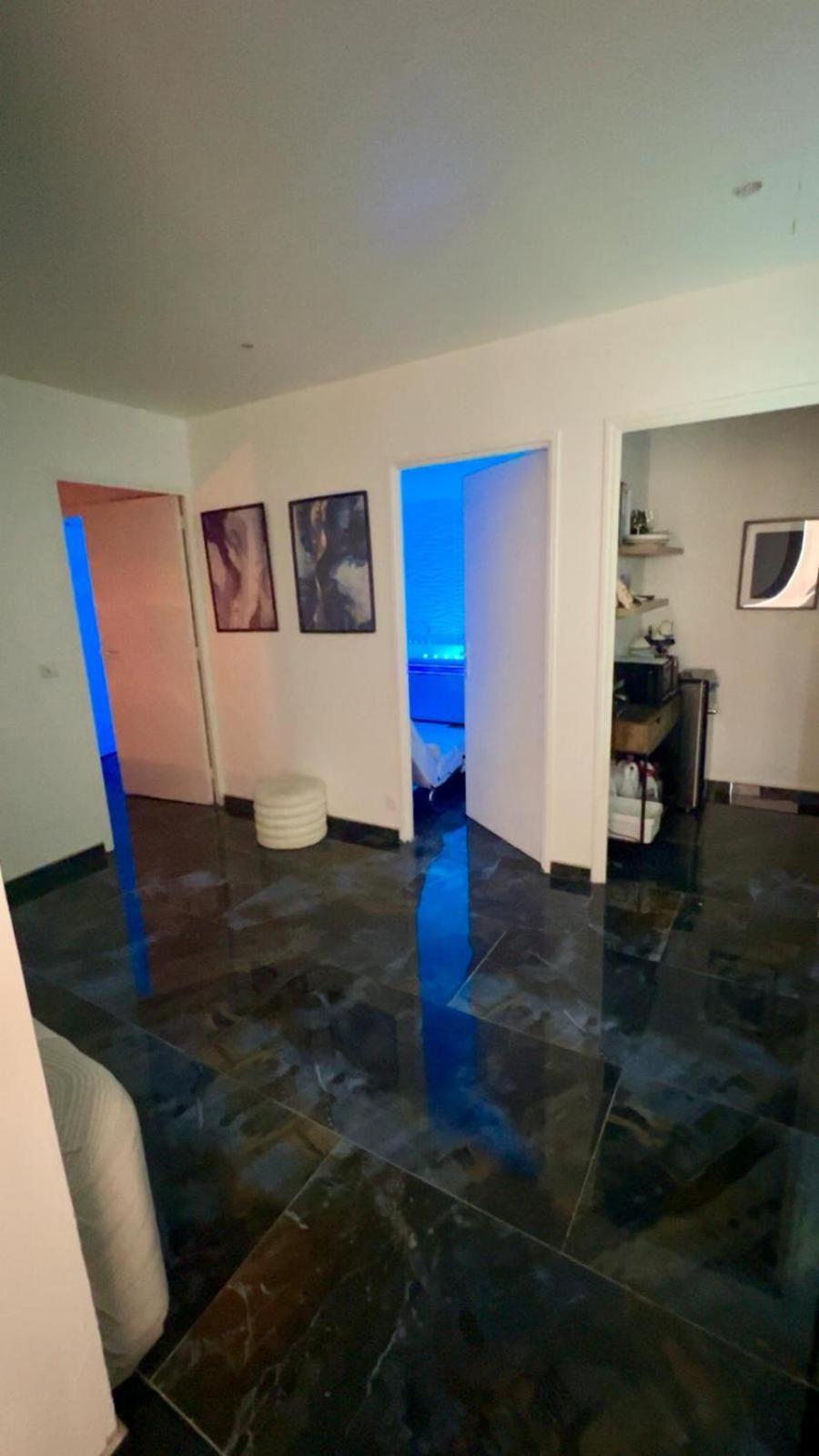 Dima Suite Jacuzzi Privatif ヴデーヌ エクステリア 写真